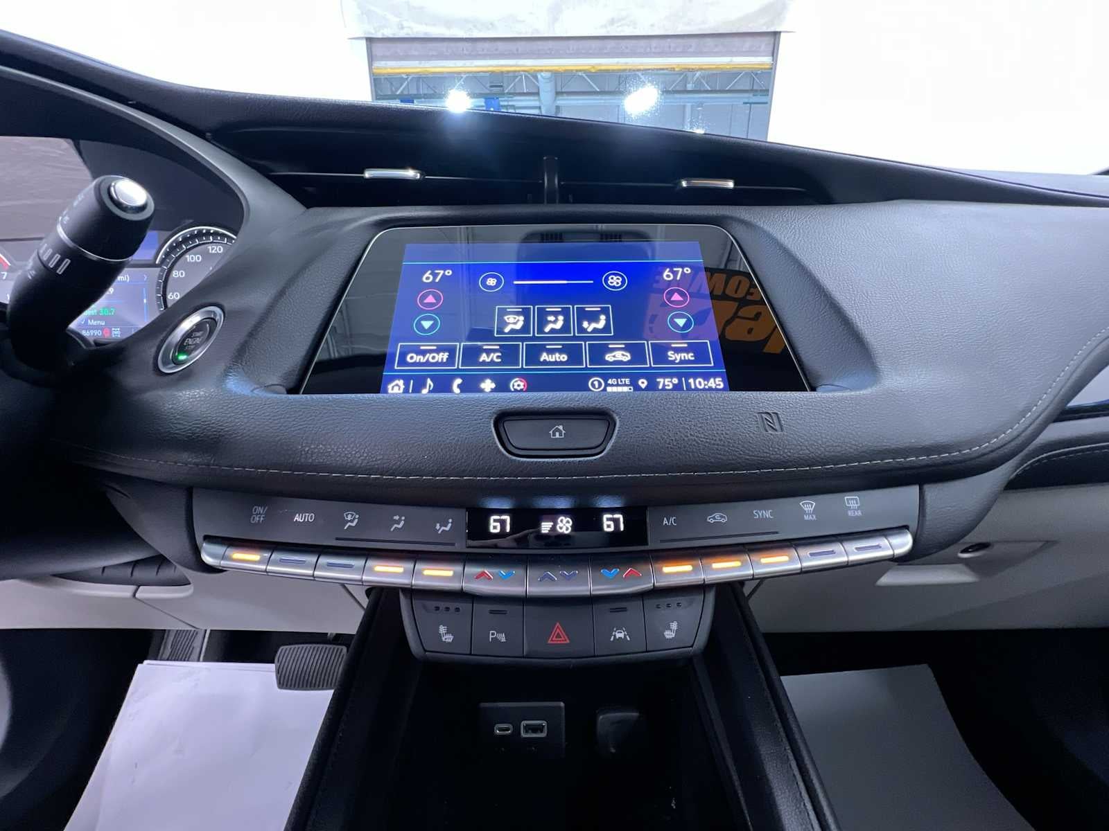 2021 Cadillac XT4 AWD Premium Luxury