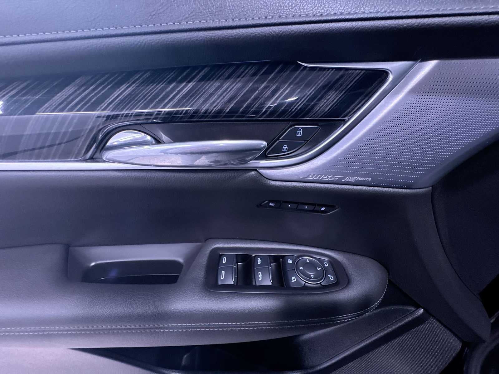 2025 Cadillac XT6 FWD Premium Luxury