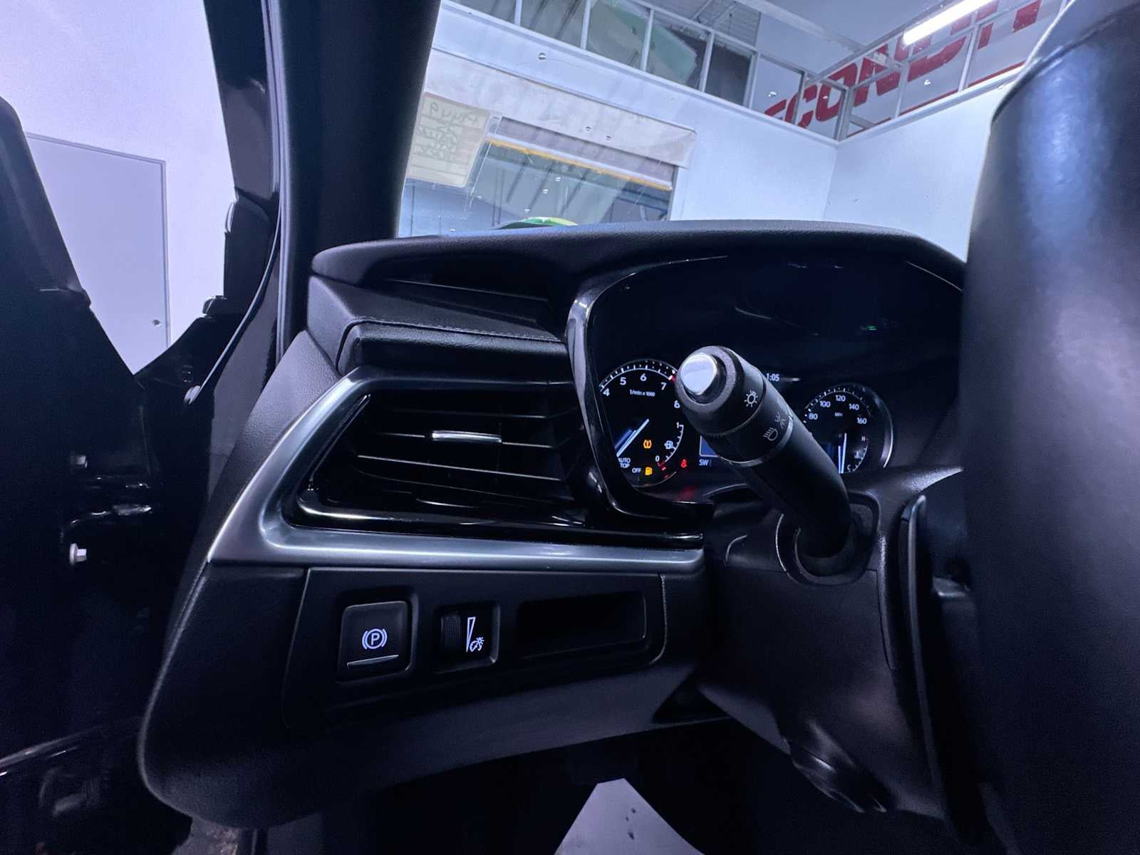 2025 Cadillac XT6 FWD Premium Luxury