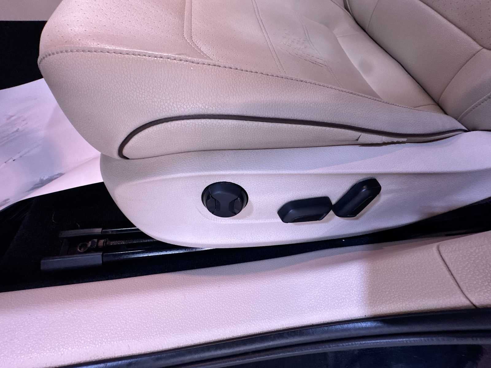 2016 Volkswagen Passat 1.8T SE