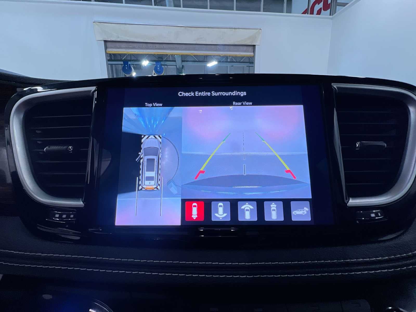 2022 Chrysler Pacifica Hybrid Limited