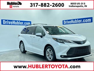 2025 Toyota Sienna XLE