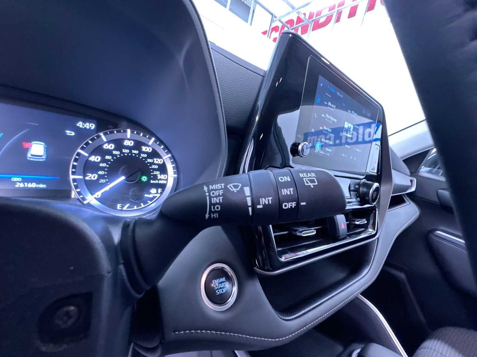 2025 Toyota Highlander LE