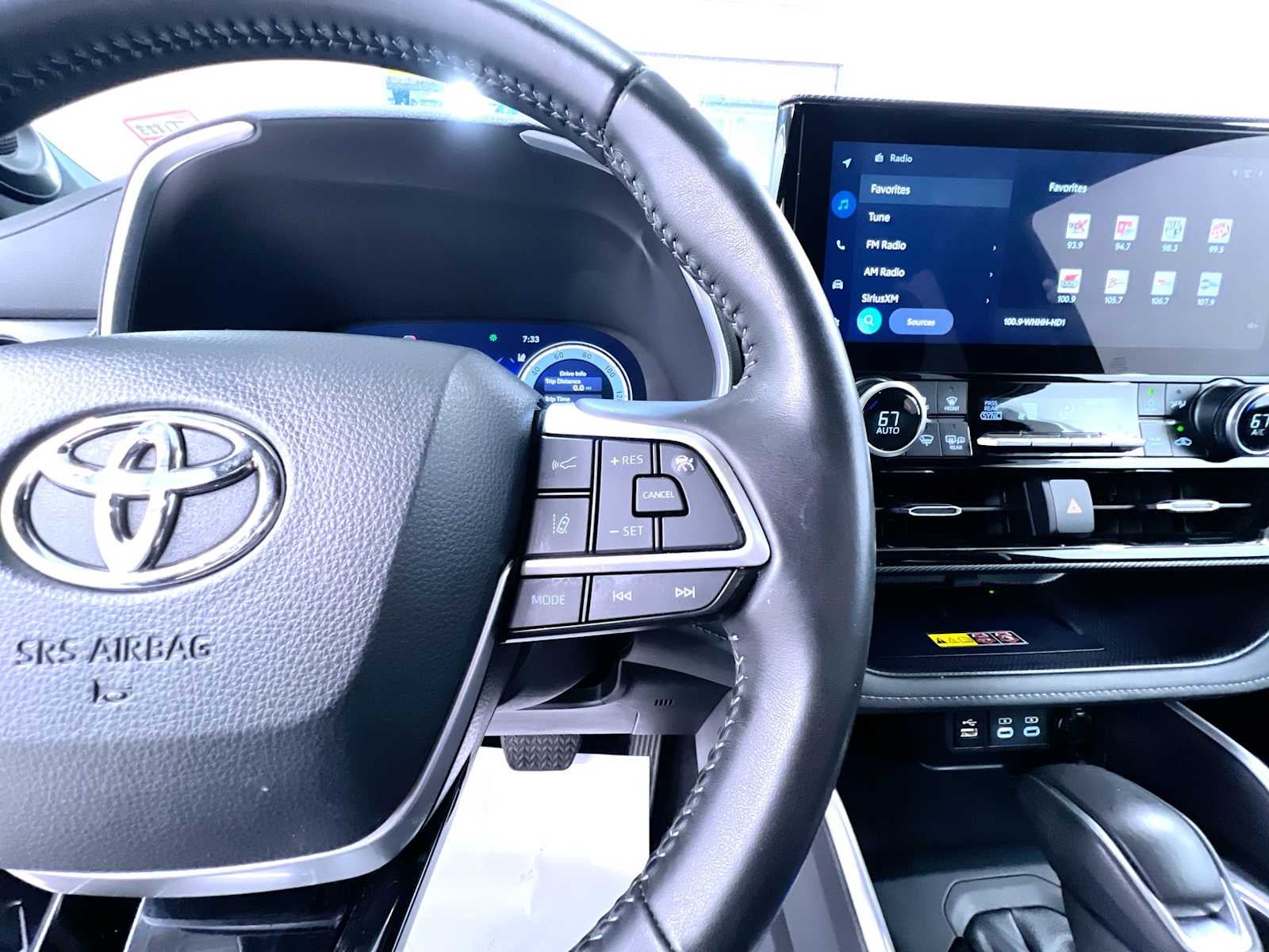 2025 Toyota Highlander XSE
