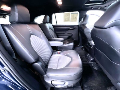 2025 Toyota Highlander XSE