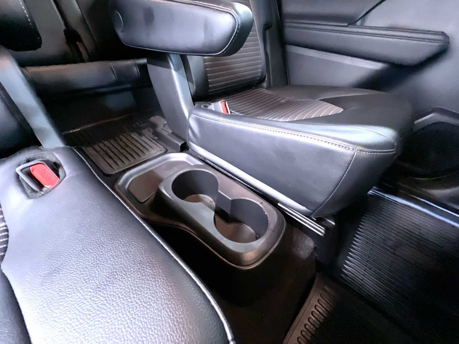 2025 Toyota Highlander XSE