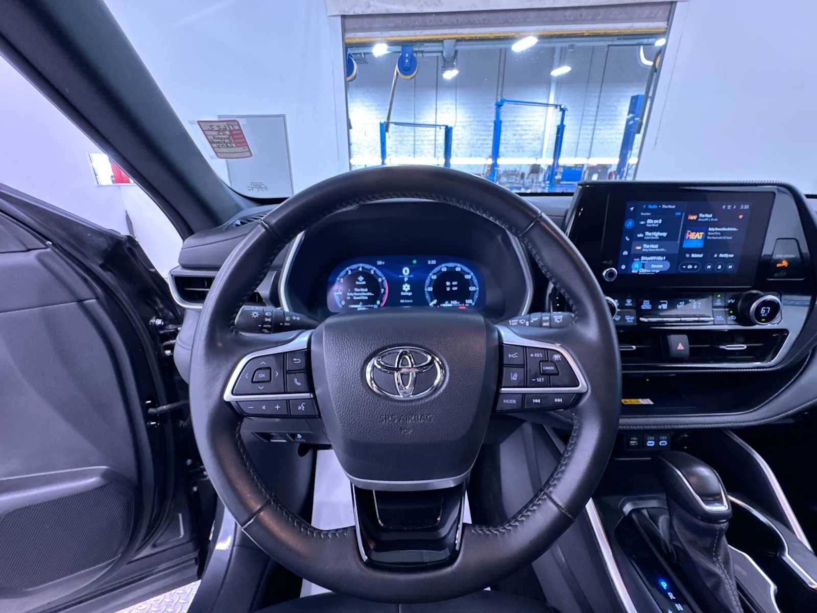 2025 Toyota Highlander XLE