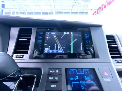 2017 Toyota Sienna XLE Auto Access Seat