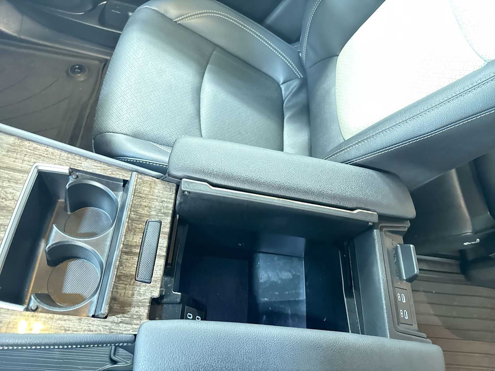 2025 Toyota Sienna Limited