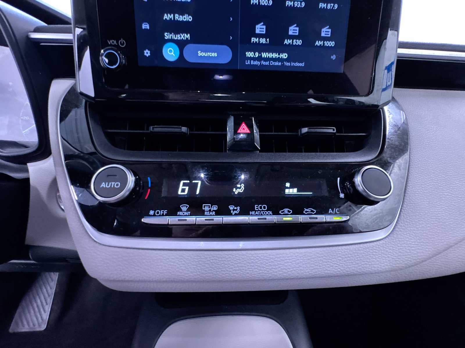 2023 Toyota Corolla Hybrid LE