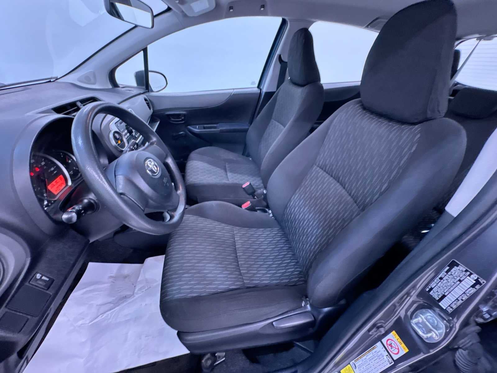2014 Toyota Yaris L