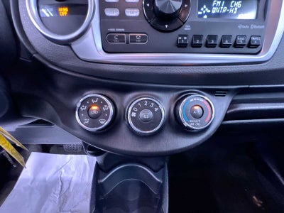 2014 Toyota Yaris L
