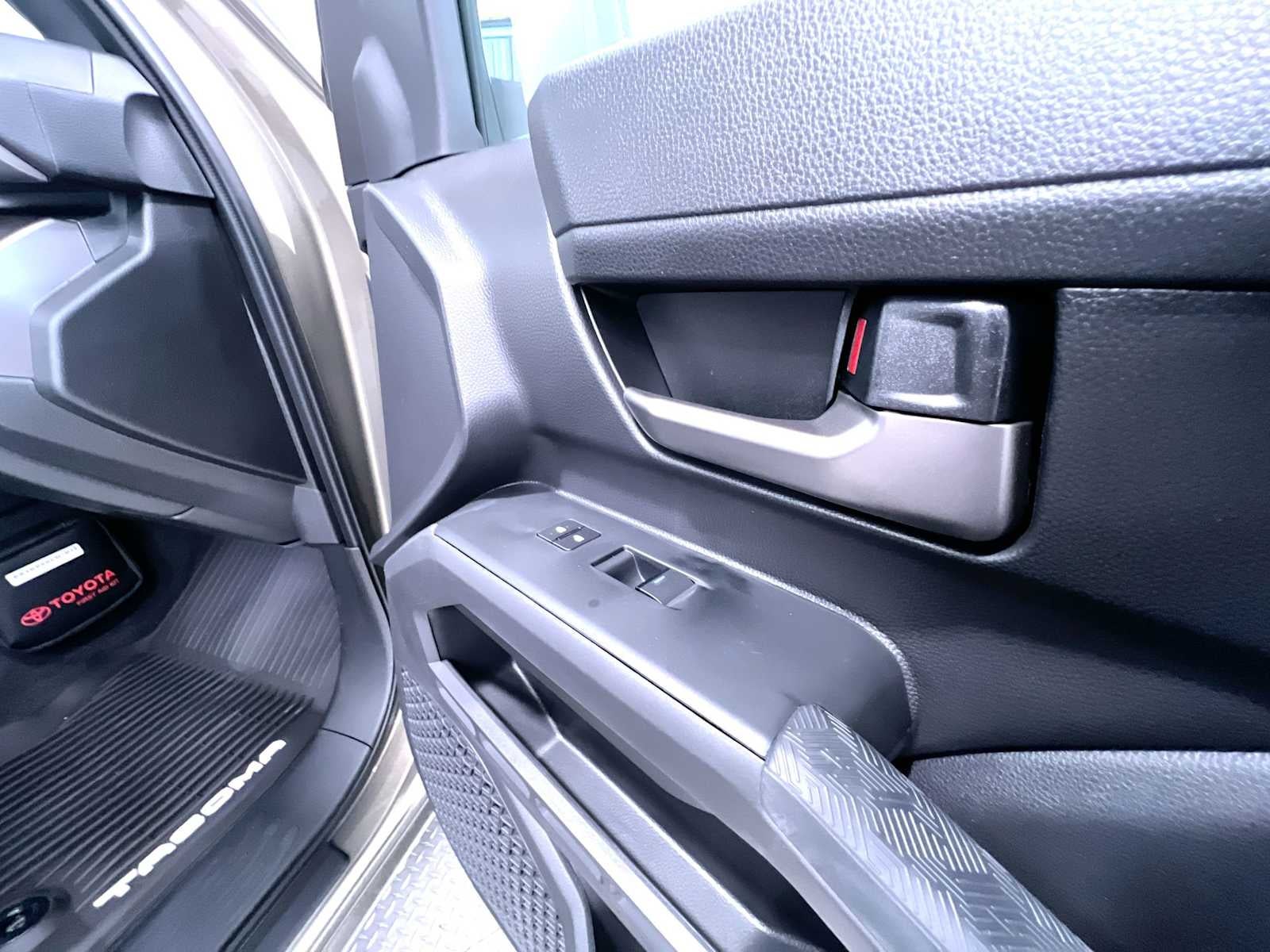 2026 Toyota Tacoma i-FORCE MAX Tacoma TRD Sport