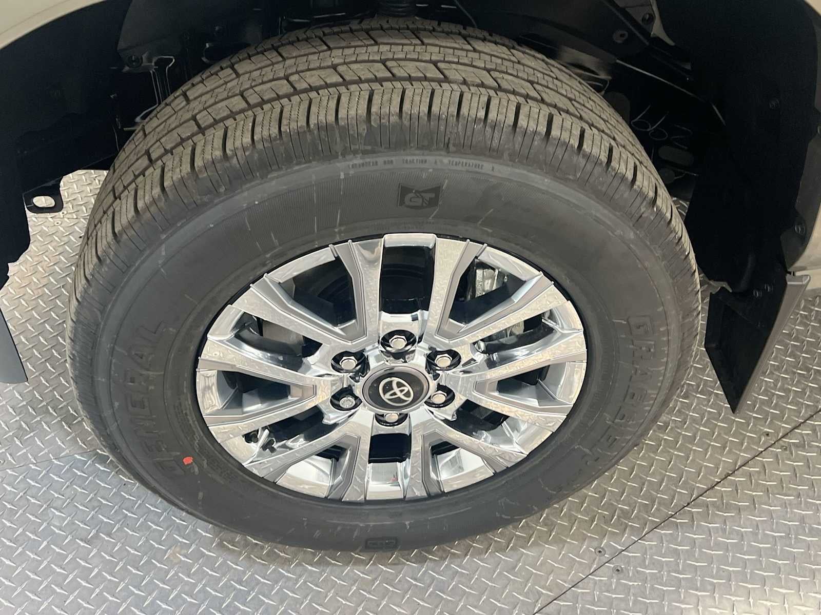 2026 Toyota Tacoma i-FORCE MAX Tacoma Limited