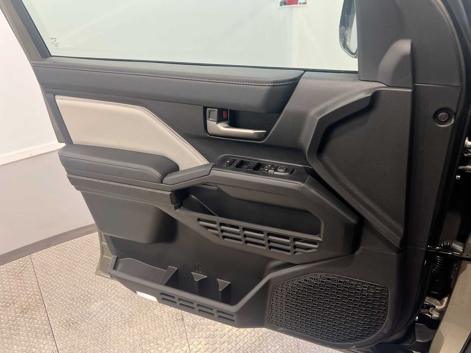 2026 Toyota Tacoma i-FORCE MAX Tacoma Limited