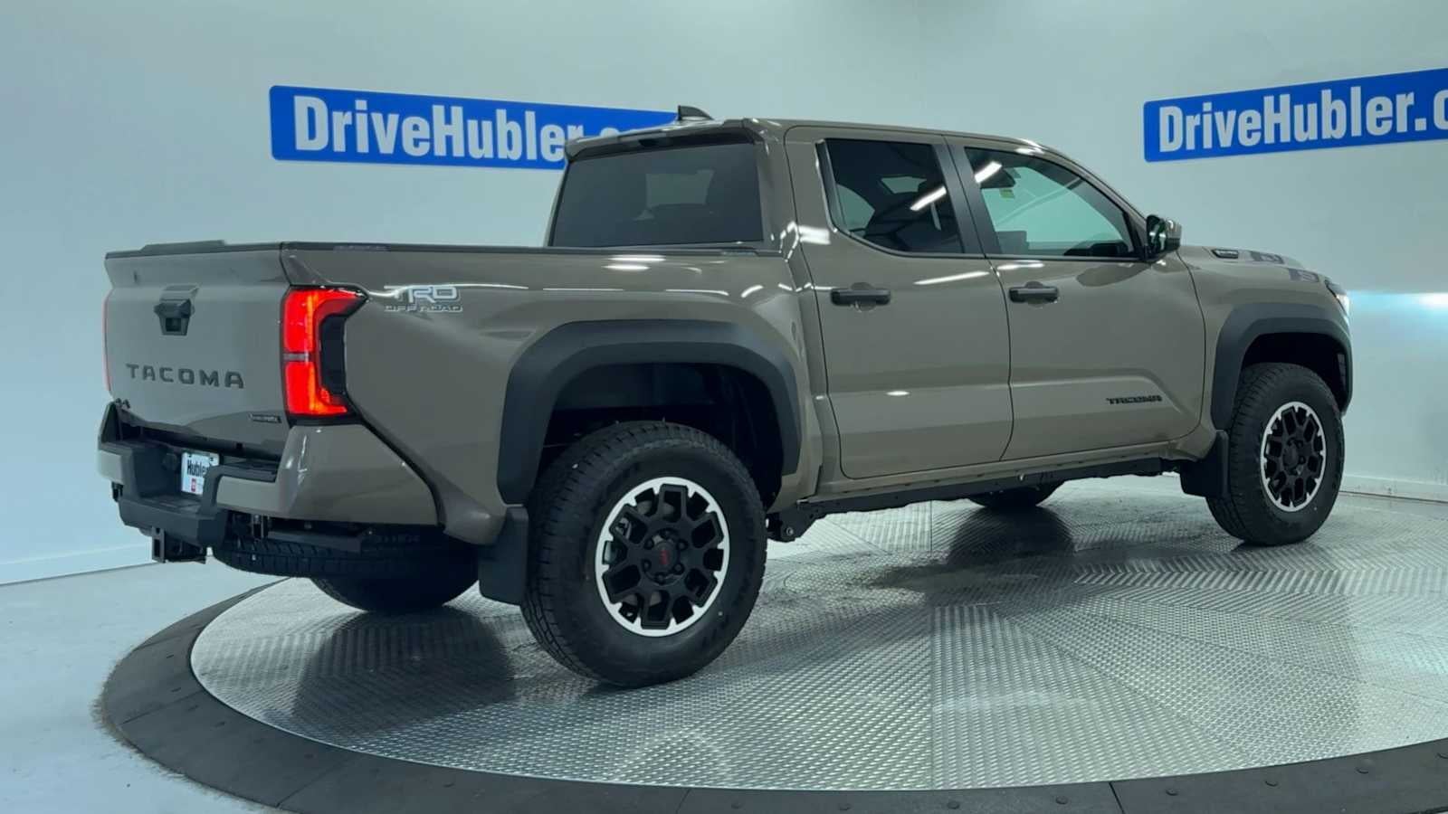 2026 Toyota Tacoma i-FORCE MAX Tacoma TRD Off-Road