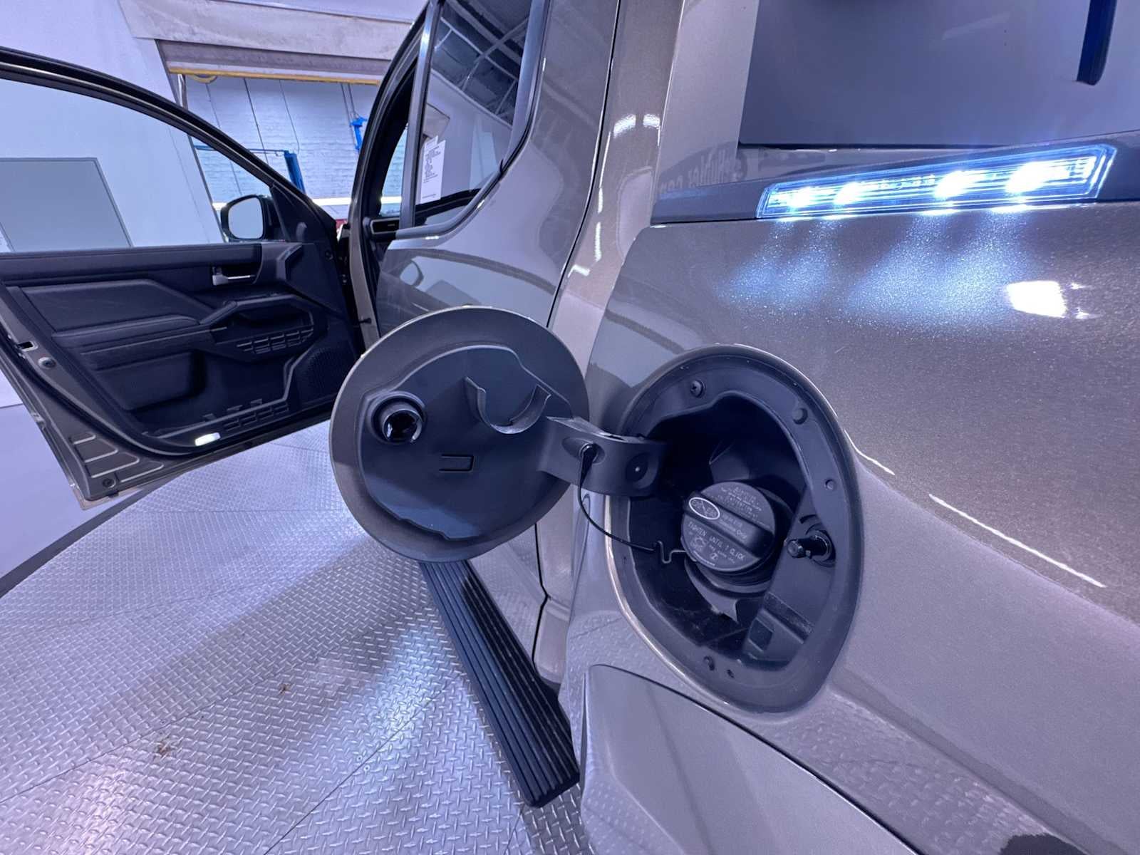 2026 Toyota Tacoma i-FORCE MAX Tacoma Limited