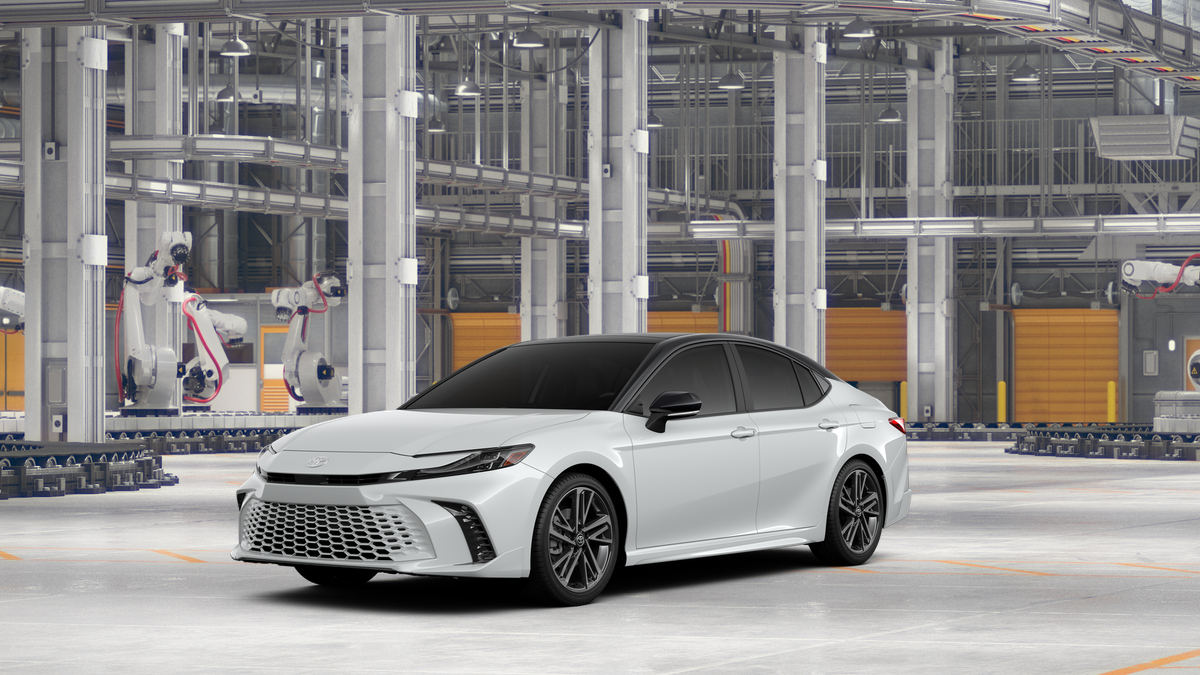 2026 Toyota Camry XSE AWD Hybrid's photo