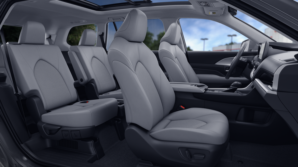 2026 Toyota Grand Highlander Hybrid XLE