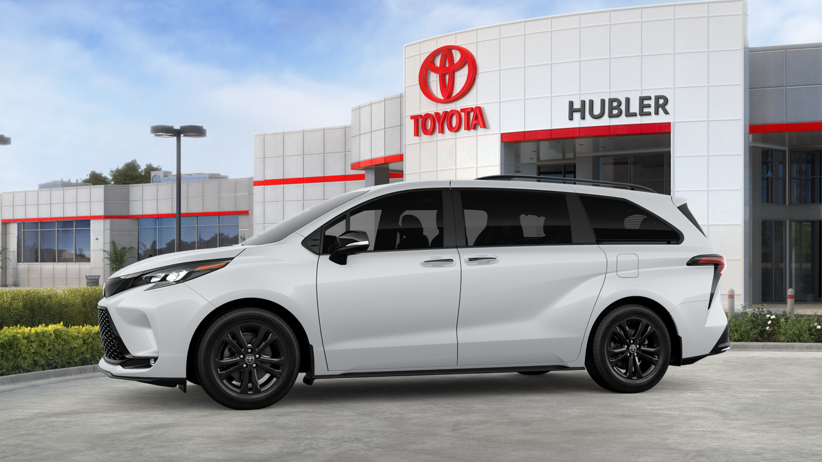 2026 Toyota Sienna XSE