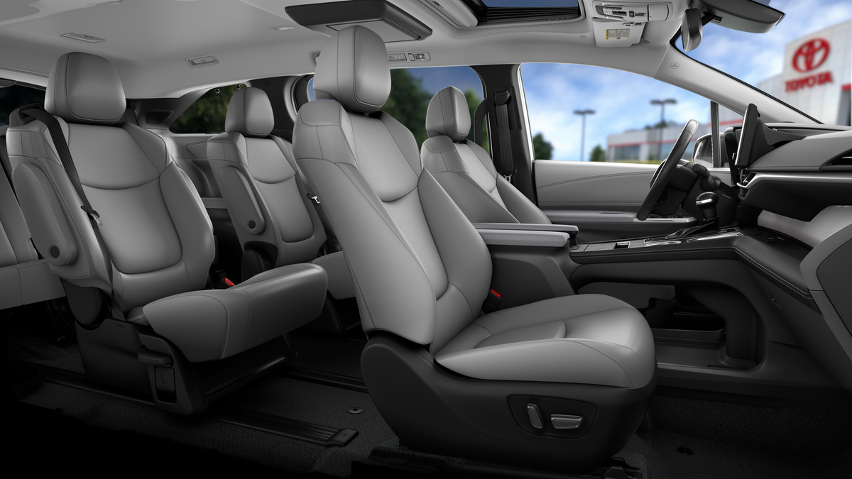 2026 Toyota Sienna XLE