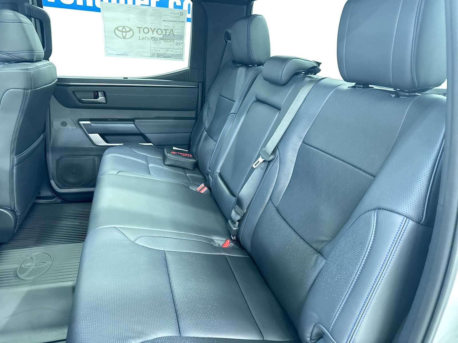 2026 Toyota Tundra i-FORCE MAX Tundra Platinum