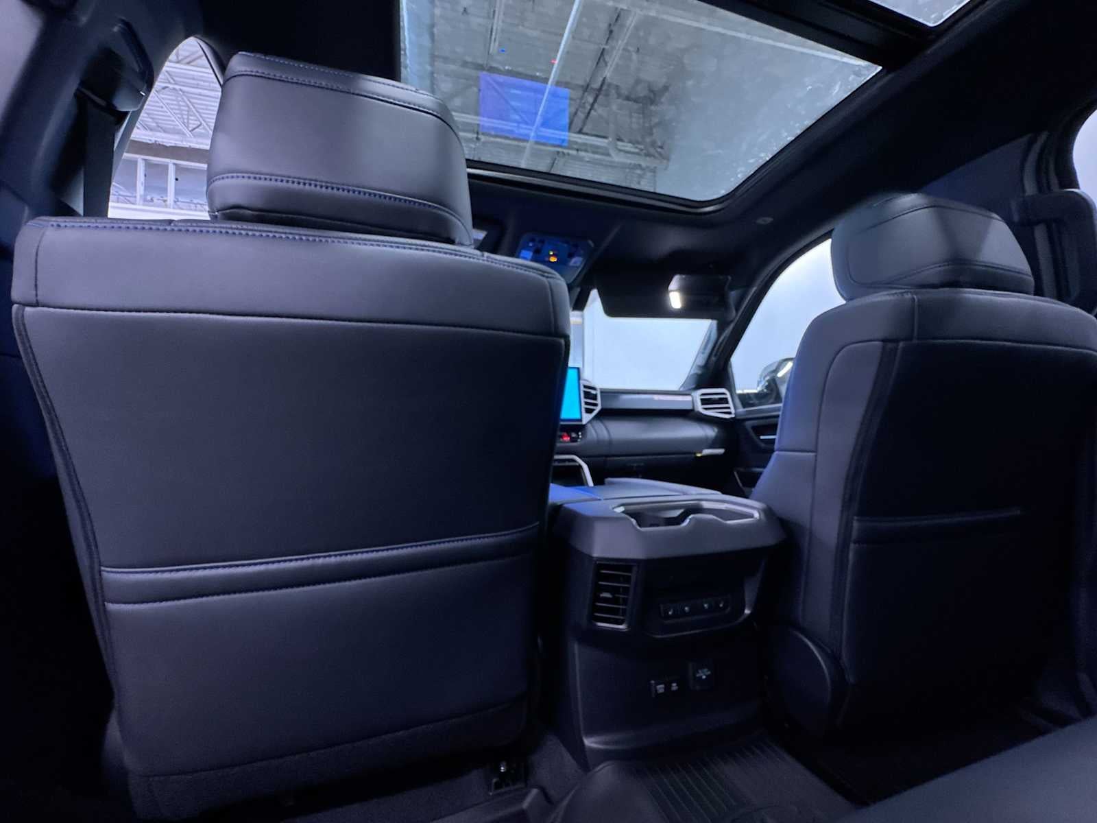 2026 Toyota Tundra i-FORCE MAX Tundra Platinum