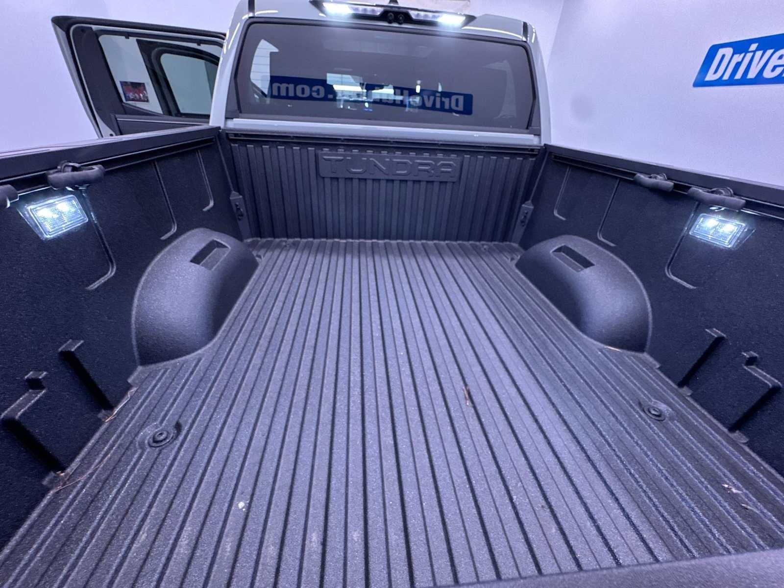 2026 Toyota Tundra i-FORCE MAX Tundra Platinum