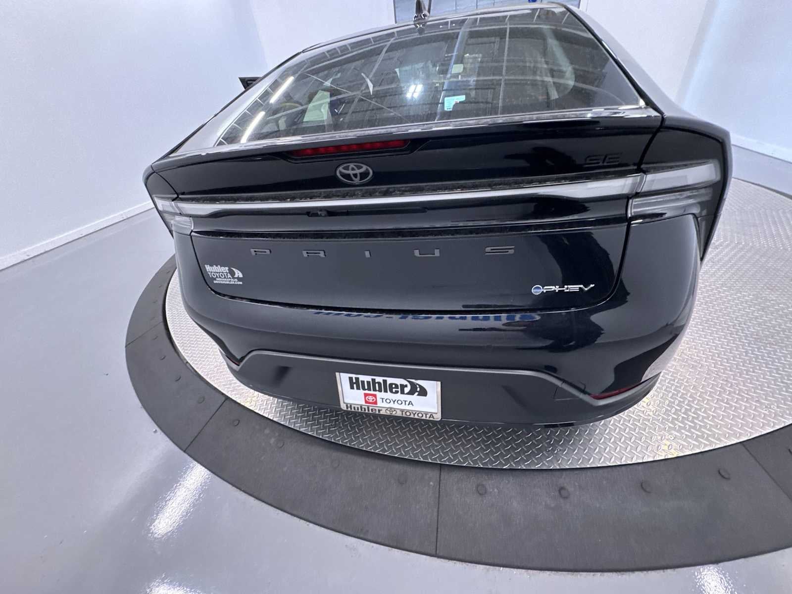 2026 Toyota Prius Plug-in Hybrid SE