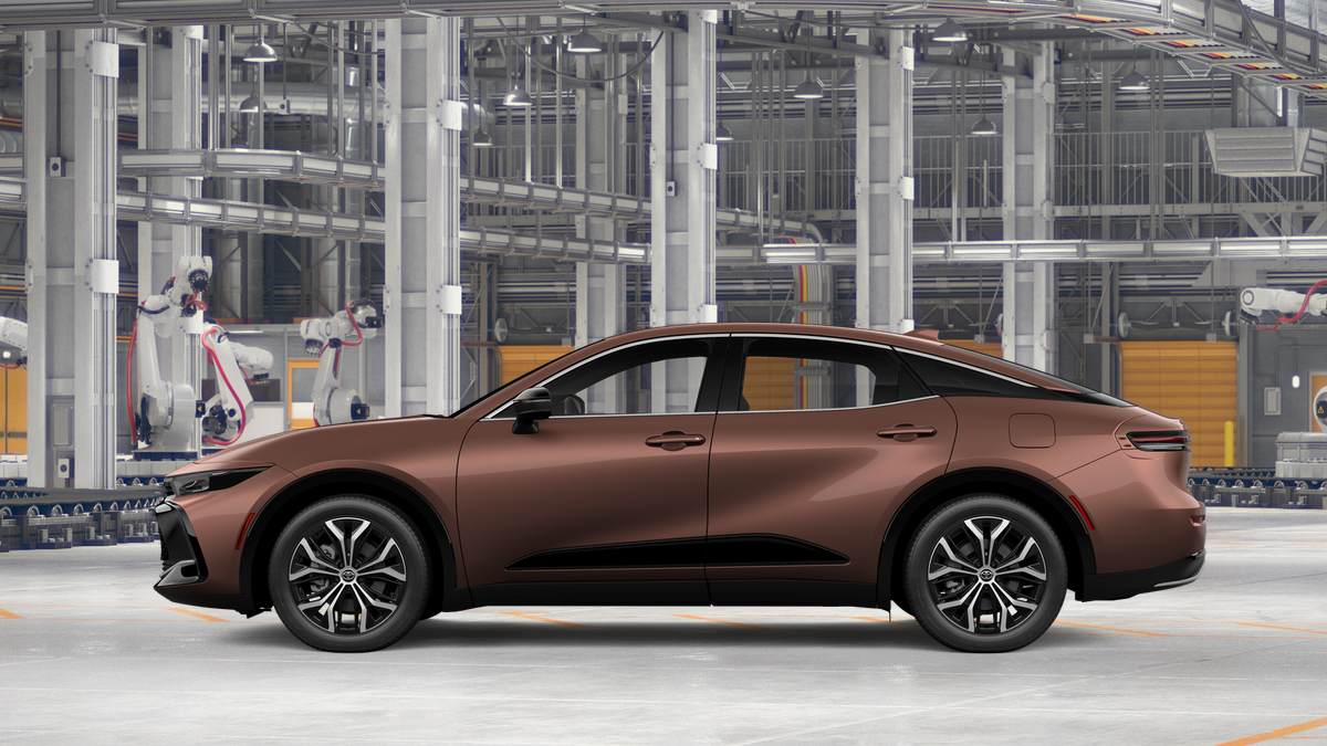 2027 Toyota Toyota Crown XLE