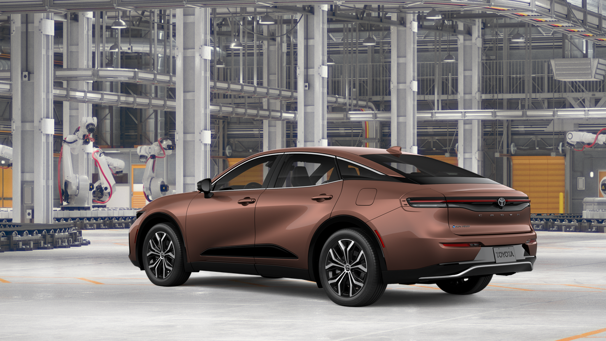 2027 Toyota Toyota Crown XLE