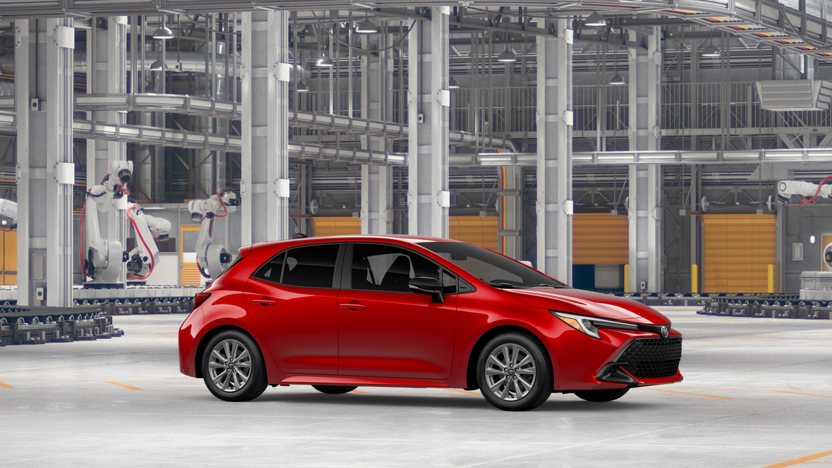 2027 Toyota Corolla Hatchback SE