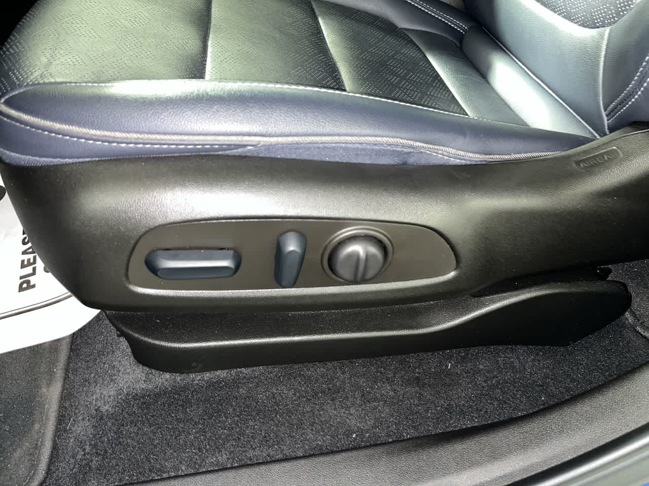 2022 Chevrolet Bolt EUV LT