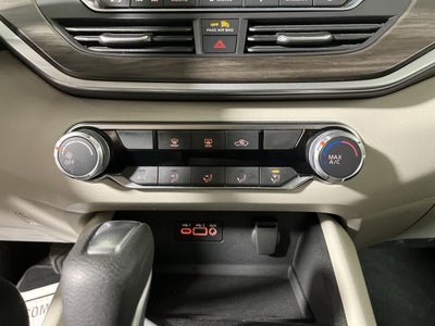 2025 Nissan Altima SV