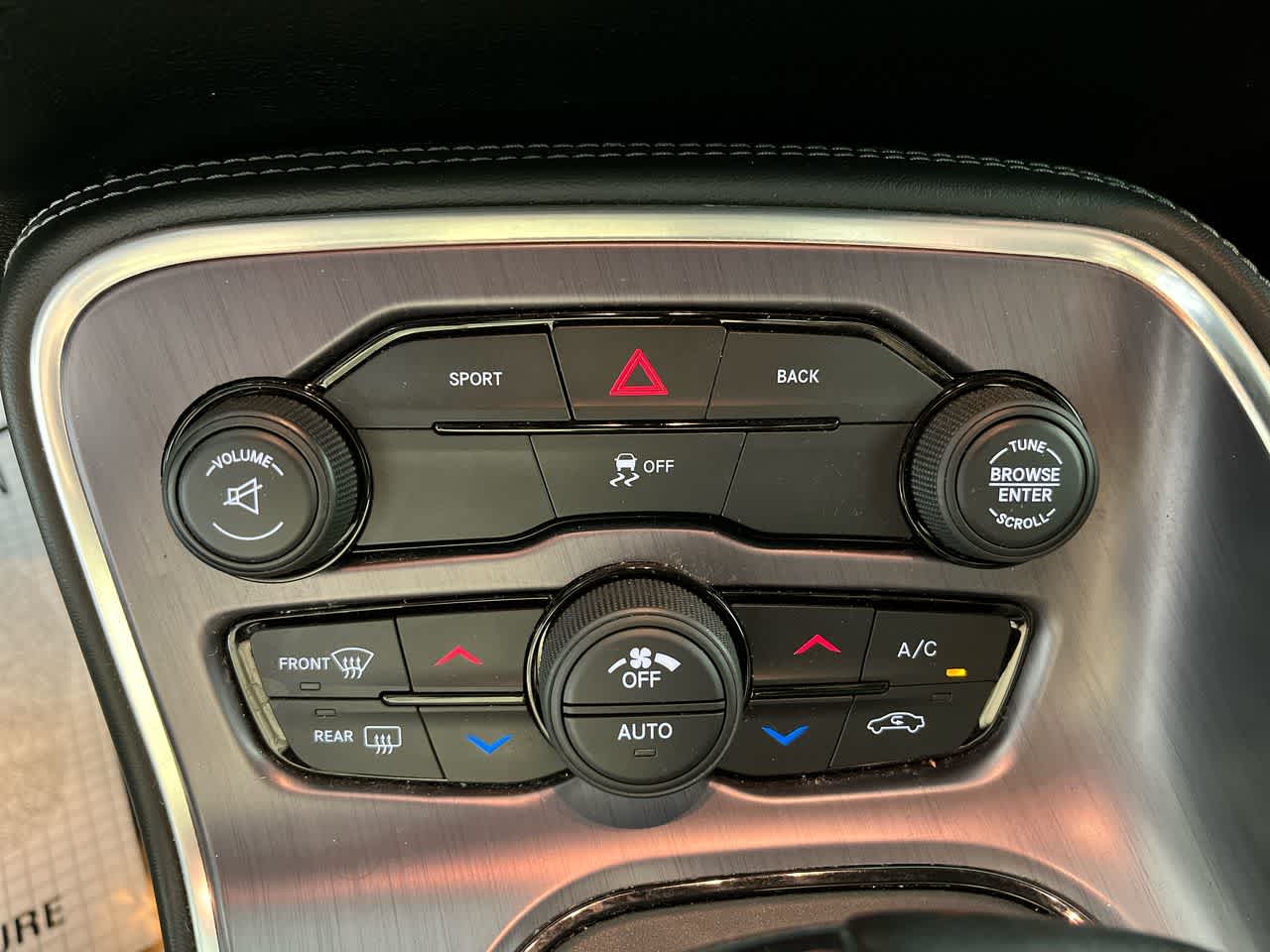 2016 Dodge Challenger SXT