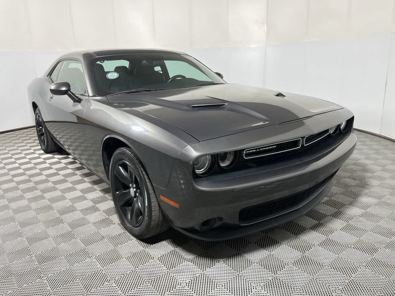 2016 Dodge Challenger SXT