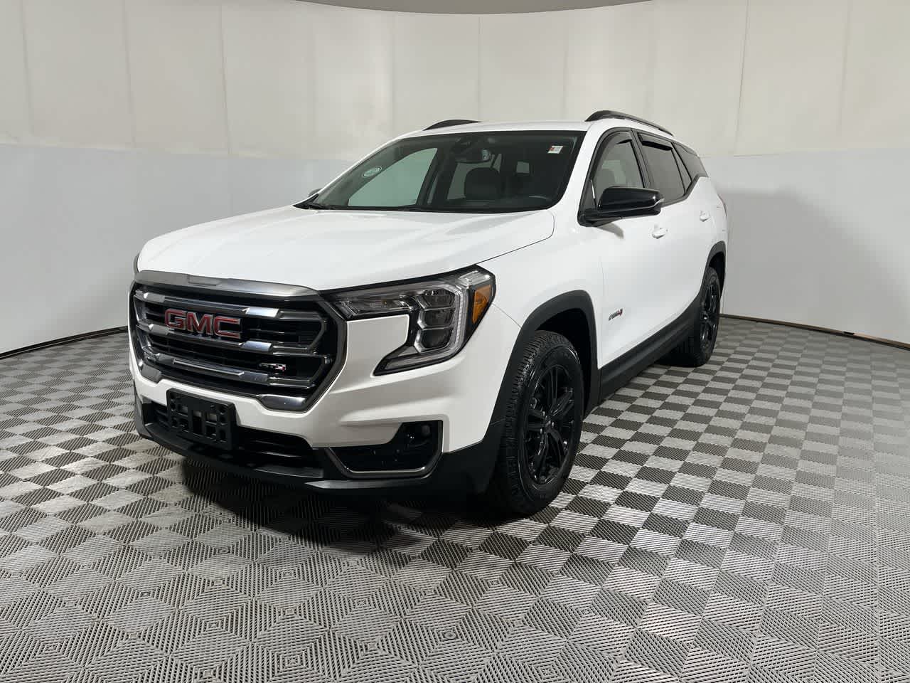 2024 GMC Terrain AT4