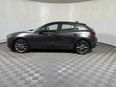 2018 Mazda Mazda3 5-Door Touring