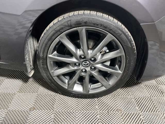 2018 Mazda Mazda3 5-Door Touring