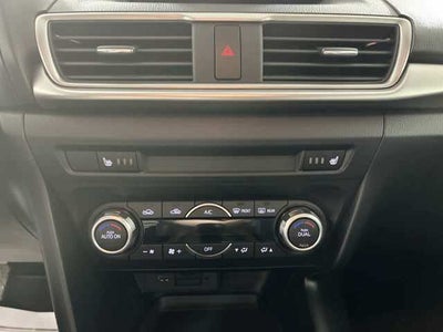 2018 Mazda Mazda3 5-Door Touring