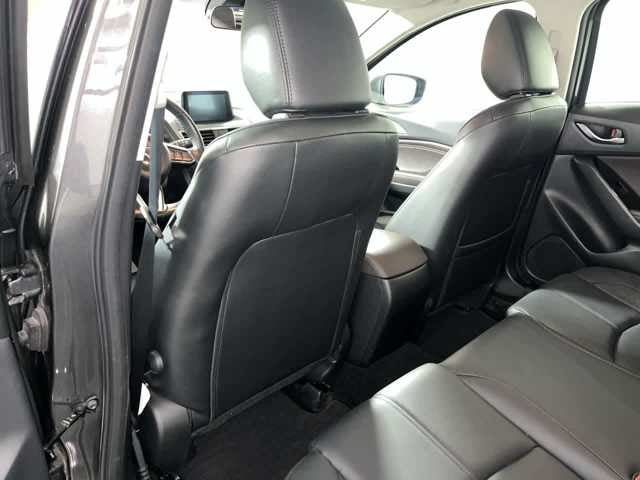 2018 Mazda Mazda3 5-Door Touring