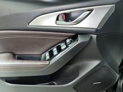 2018 Mazda Mazda3 4-Door Touring