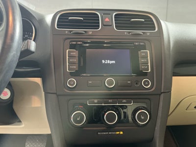 2014 Volkswagen Jetta TDI w/Sunroof & Nav