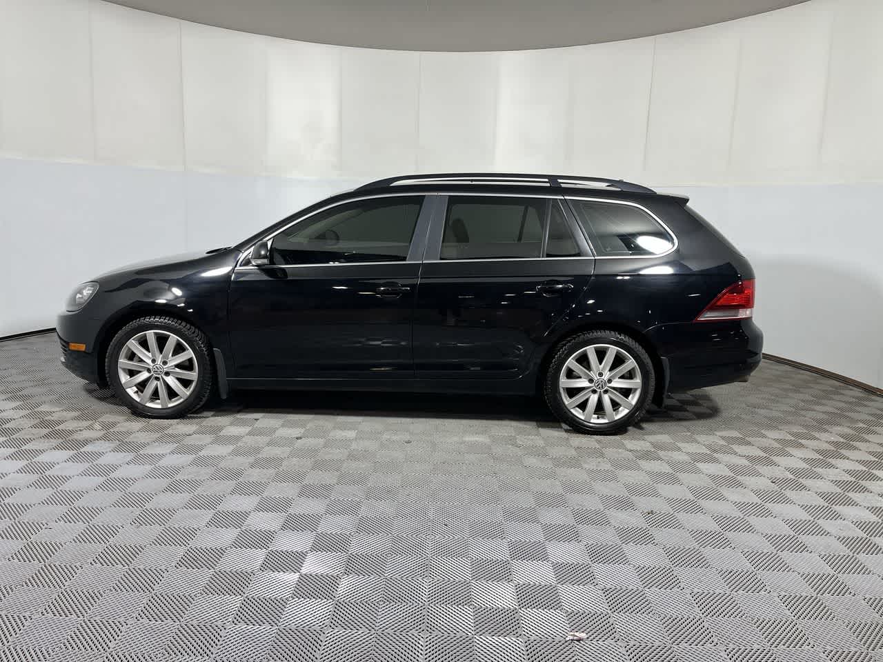 2014 Volkswagen Jetta TDI w/Sunroof & Nav