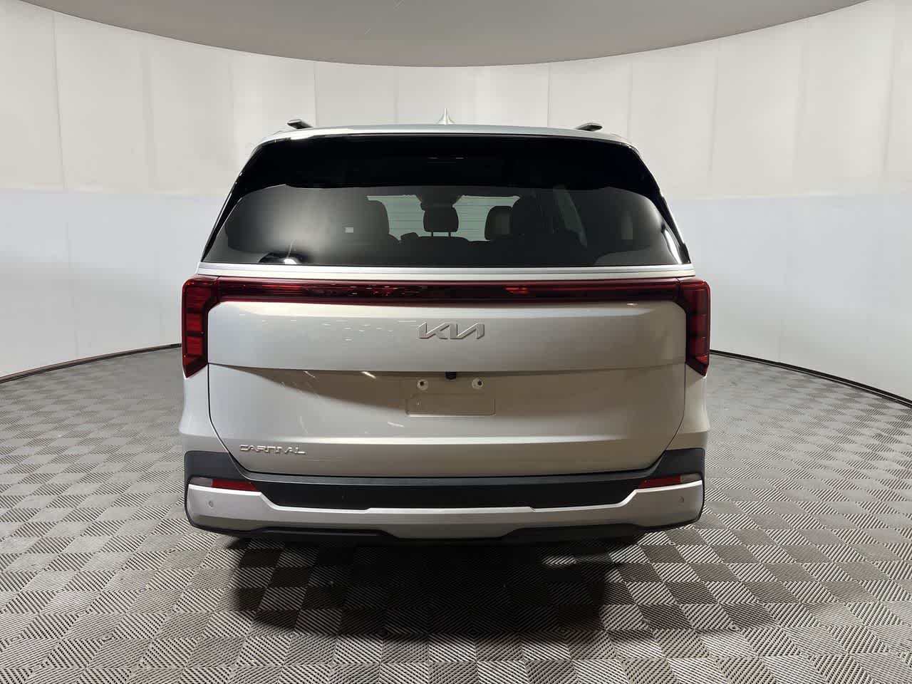 2025 Kia Carnival EX