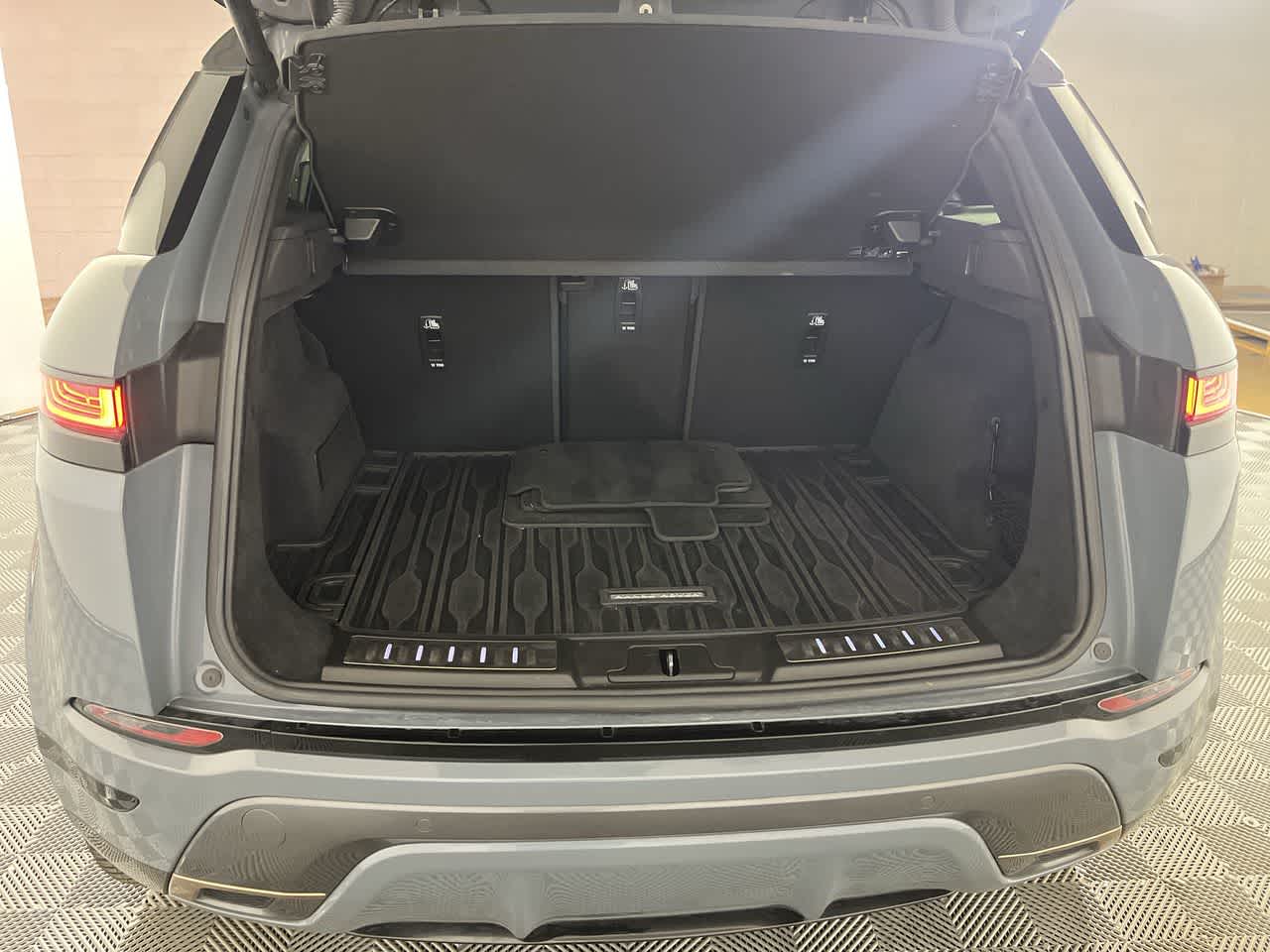 2020 Land Rover Range Rover Evoque First Edition