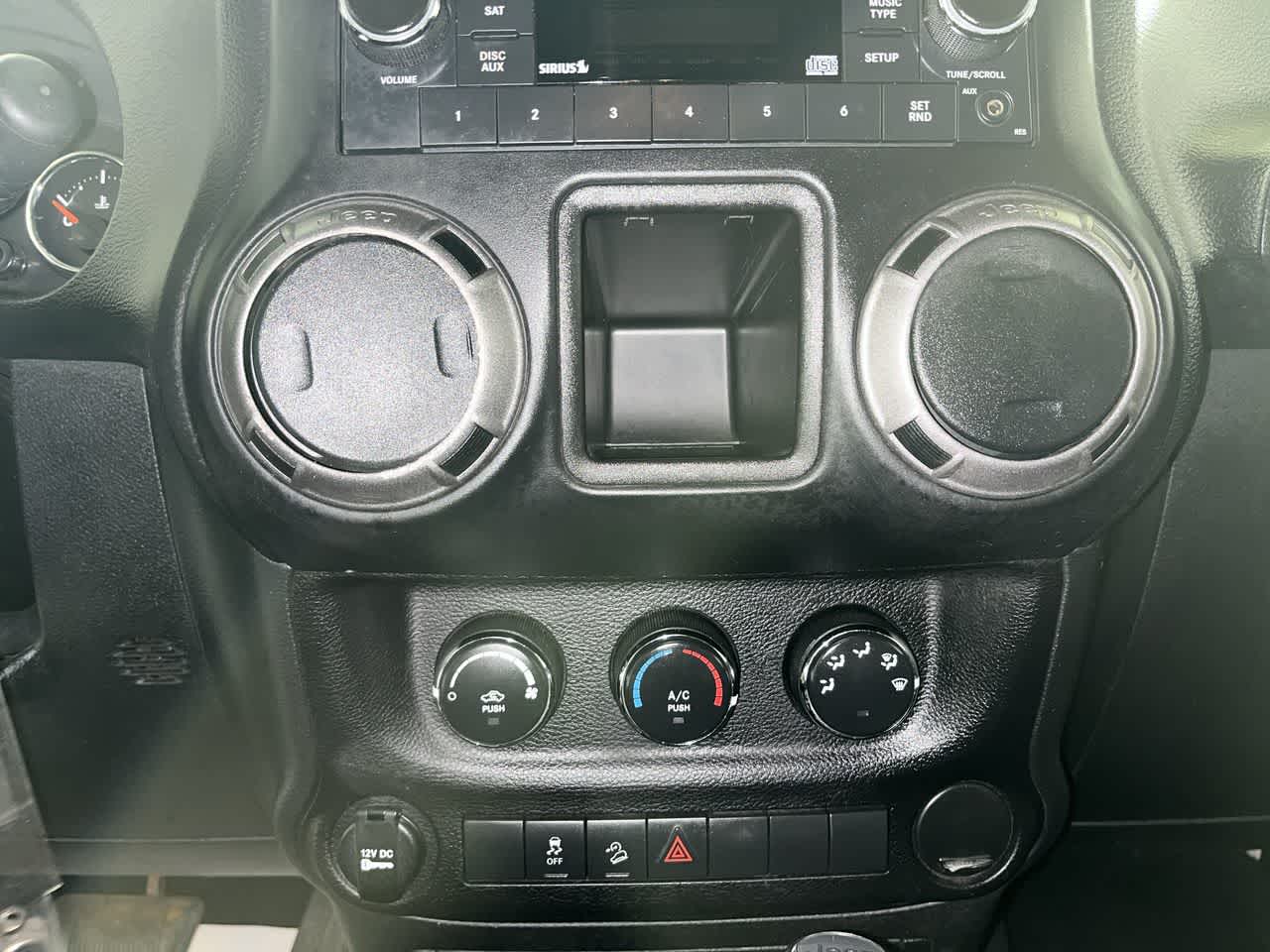 2017 Jeep Wrangler Willys Wheeler