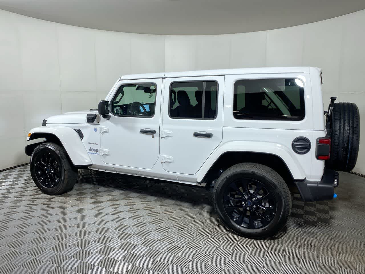 2024 Jeep Wrangler 4xe Sahara