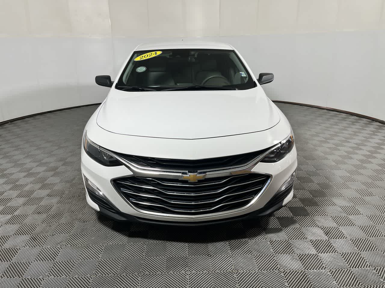 2024 Chevrolet Malibu LS