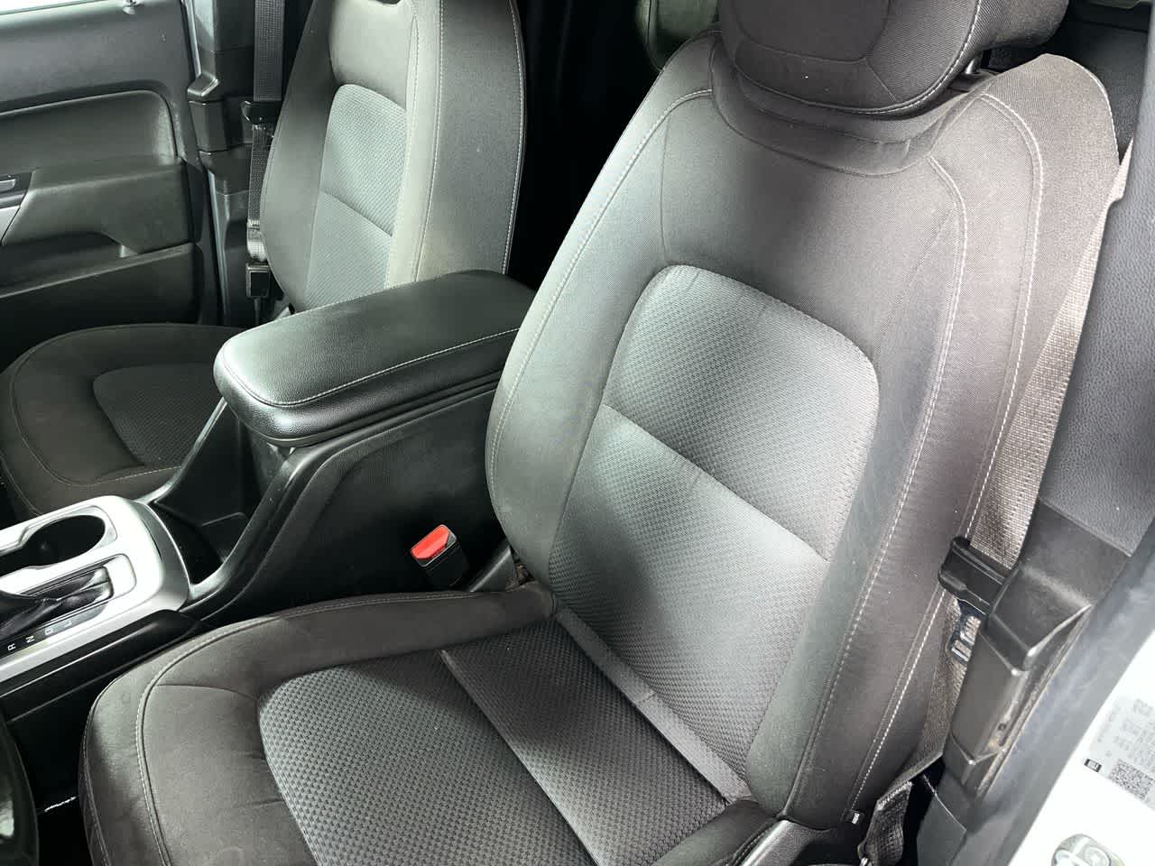 2022 Chevrolet Colorado 2WD LT